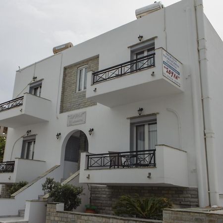 Soula Rooms Тинос Екстериор снимка